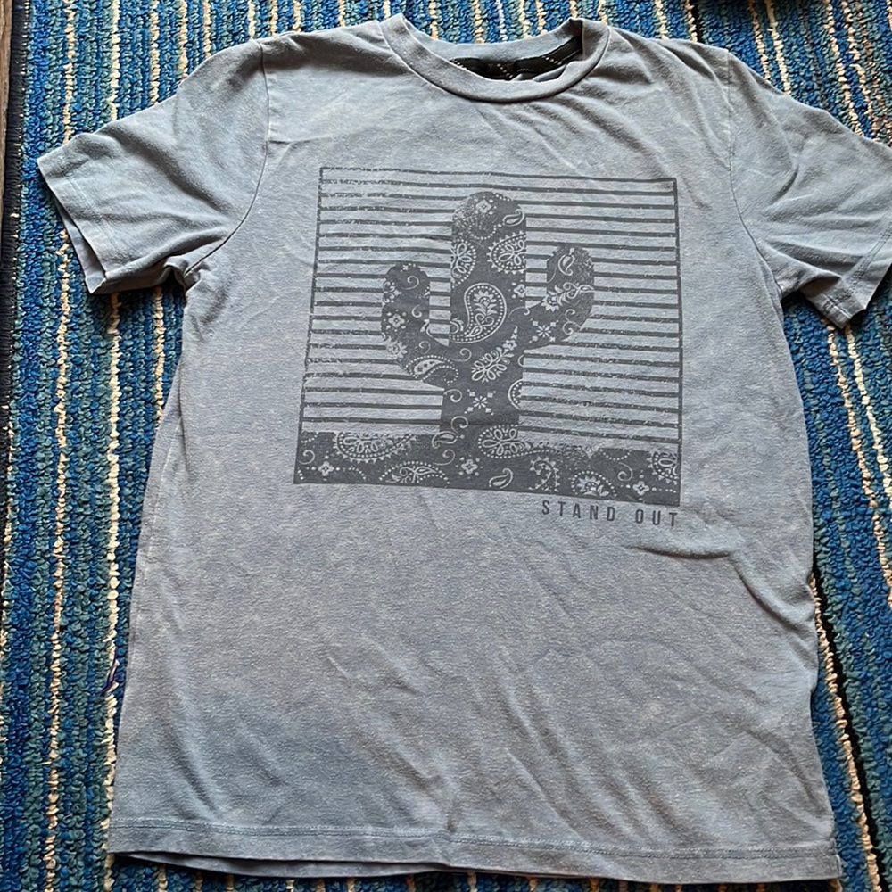 Boys art class tshirt size 8/10